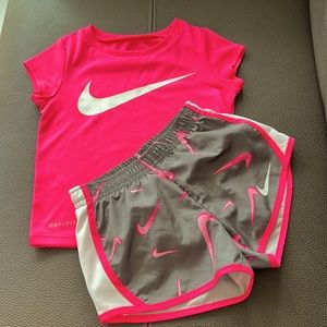 Toddler girl Nike dry fit short set size 3T